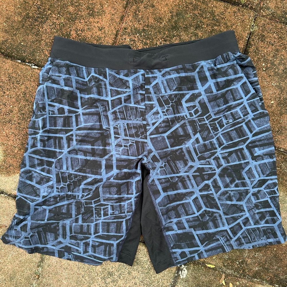 Lululemon Zeroed In Linerless Short 7 Blue Black Abstract Size XL